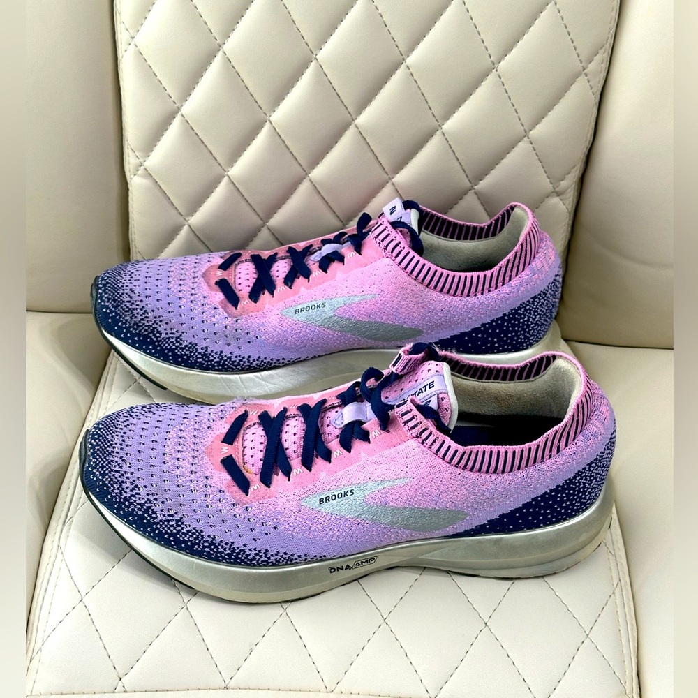 Brooks Women's Purple Pink Knit Running Shoes - Picture 3 of 12
